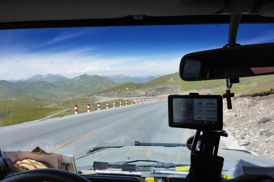 Wir bewegen uns tagelang auf einer Höhe über 3000 m üNN ...