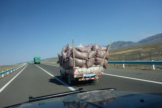 Auch Kleine sind voll beladen