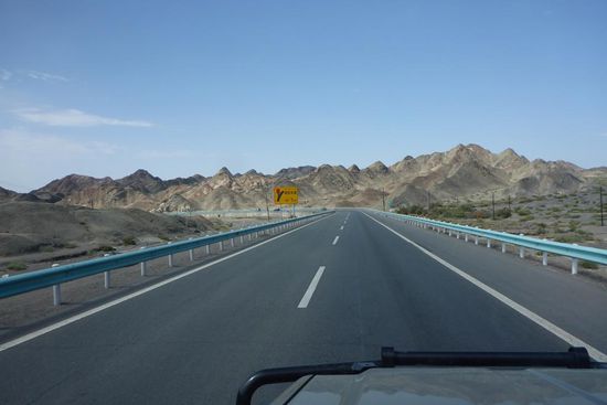 Auf dem Weg westwärts müssen Gebirgszüge ...