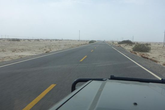 Wir durchqueren die Wüste von Norden nach Süden