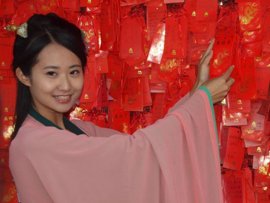 Charmante Verkäuferin