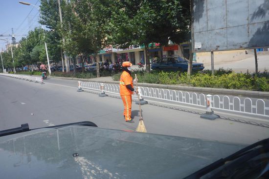 Straßenkehrmaschine