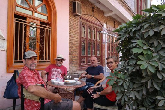 Nachtrag: Mit Adi, Wolle und Winfried in der Altstadt in Kashgar
Danke Jutta für diese tollen Bilder !!!