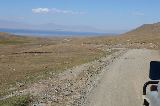 Der erste Blick auf den Lake Song-Köl ...