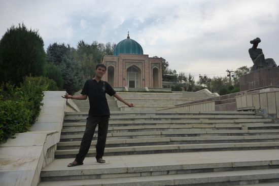 Die Moschee von Andijon, hier haben wir die erste Nacht in Usbekistan verbracht