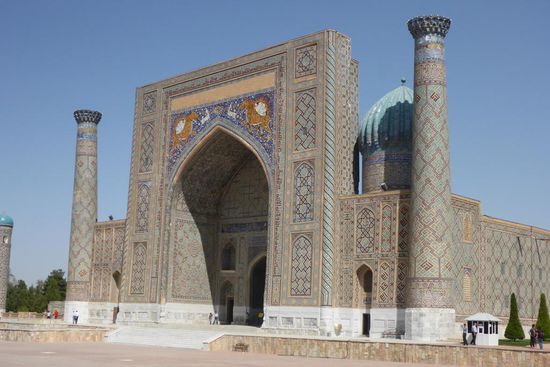 Die Sher Dor-Medresse wurde im Jahr 1636 fertg gestellt ...