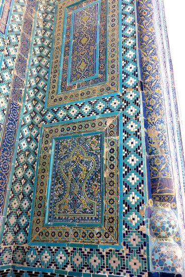 In einer heißen Region sollen diese Farben dem Betrachter Kühlung verschaffen