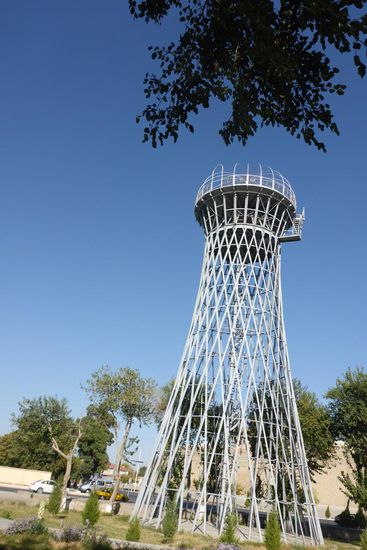 Wasserturm aus demJahr 1927, von den Russen errichtet, jetzt außer Betrieb