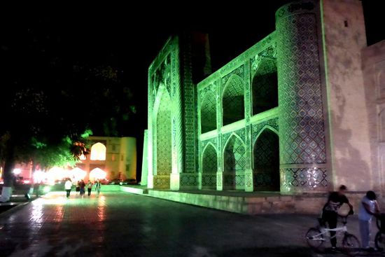 Abschied von Bukhara bei Nacht