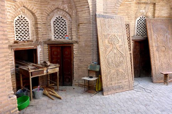 In einer Schreinerwerkstatt ...