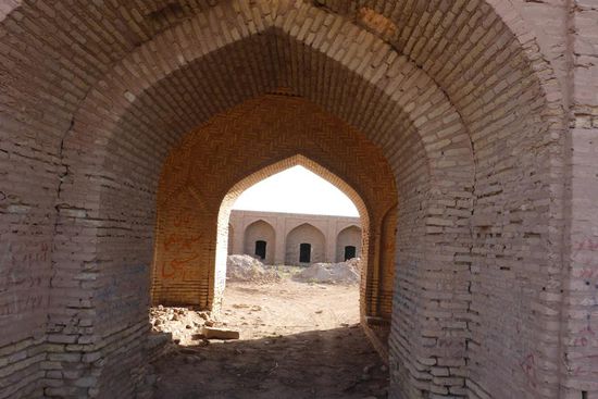 ... sie wurden im Abstand von ca. 30 km errichtet ...