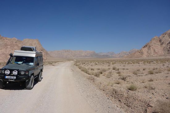 ... bei wolkenlosem Himmel ...