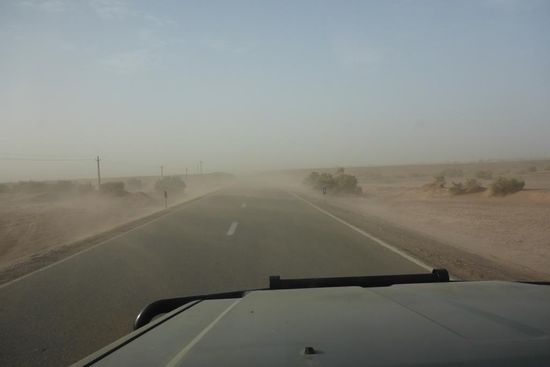 ... im beginnenden Sandsturm