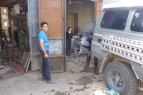 perfekte Reparatur, Gesamtkosten 120 000 Rial (3 Euro)