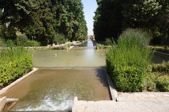 ... etwa 40 km südlich von Kerman