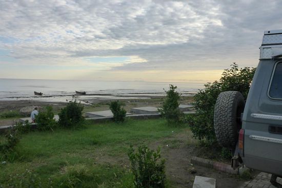 ... Morgenstimmung im Camp am Kaspischen Meer ...