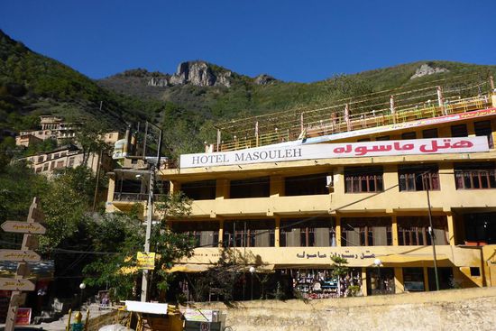 ... ein Hotel gibt es auch