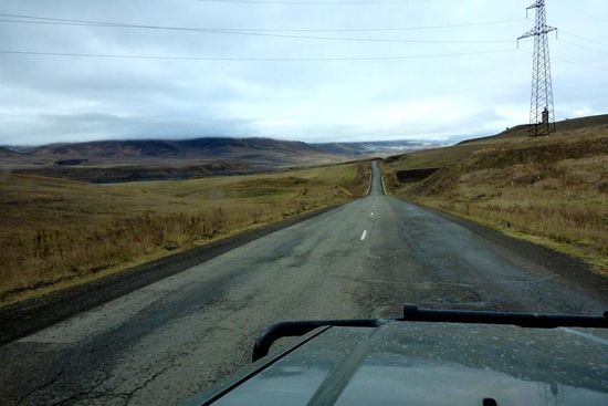 über einsame Straßen Richtung Norden