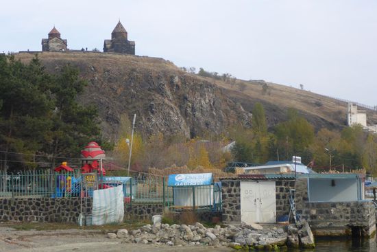 ... das Kloster wurde 874 gegründet ...