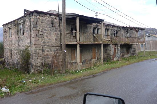 ... armselige Behausungen