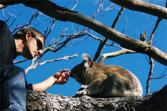 ... unter Maennern brauch es nicht vieler Worte ...