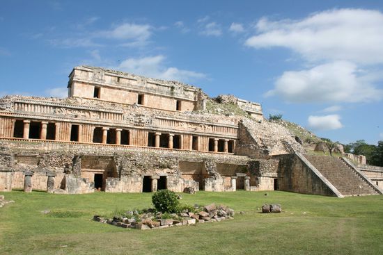 Der grandiose Palacio von Sayil