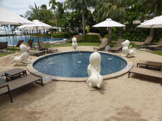 Einer von 3 Kinderpools