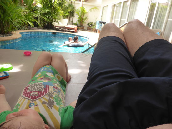 Vater und Sohn im Ruhemodus 