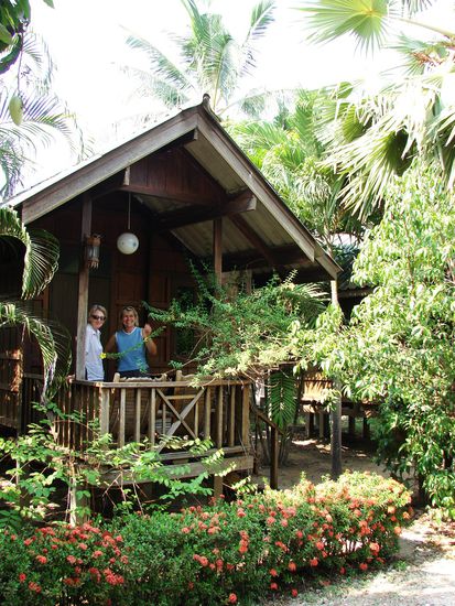 Einer der reizenden Bungalows des Lotus Village.