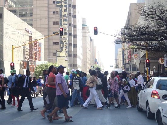 uahhhh....ich habe keine einzigen hellhäutigen Typ gesehen..... , irgendwie bekam man hier Minderwertigkeitskomplexe