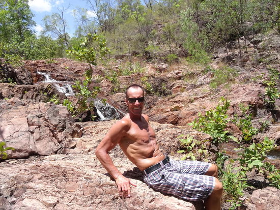 Der alte Mann und der Wasserfall.....