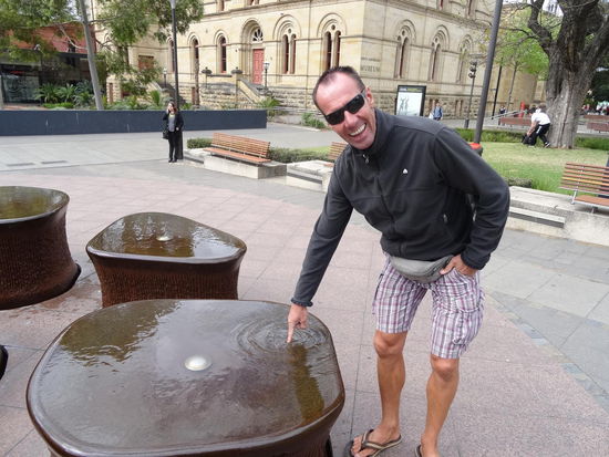 .....und ich wollte mich dahinsetzen..... upps