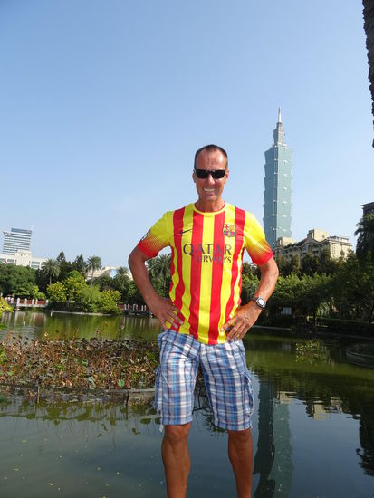 So wieder unten angekommen und weiter durch die Stadt......