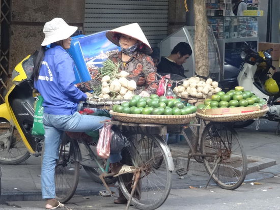 Händler beim Plausch