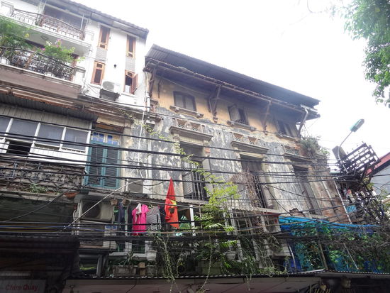 Typische Häuserfront