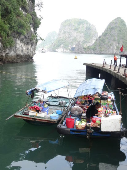 schwimmender Verkaufsstand
