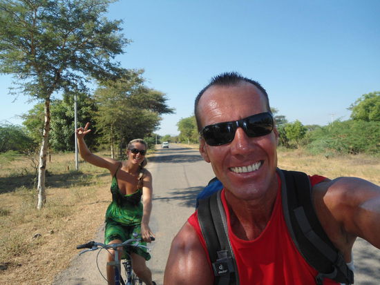 Bagan per Rad erkunden....entspannter geht es kaum.....