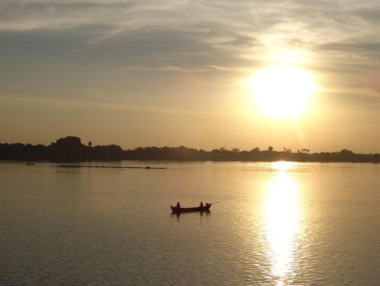 Sonnenuntergang auf dem Boot