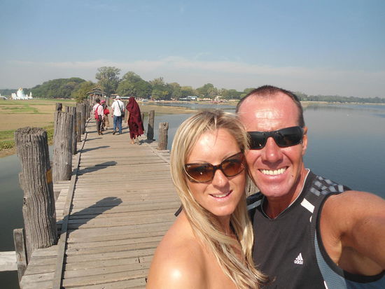 U-Bein Brücke, 1,2 km lange Teakholzbrücke ( die längste der Welt )