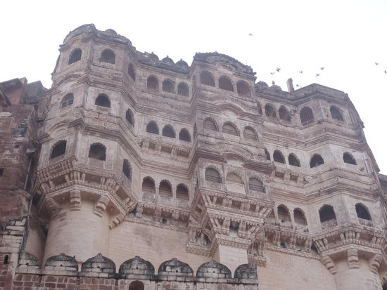 eine unglaubliche Anlage aus dem Fels gehauen 