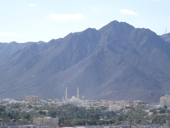 Muscat vom Deck 11 der Mein Schiff 2 