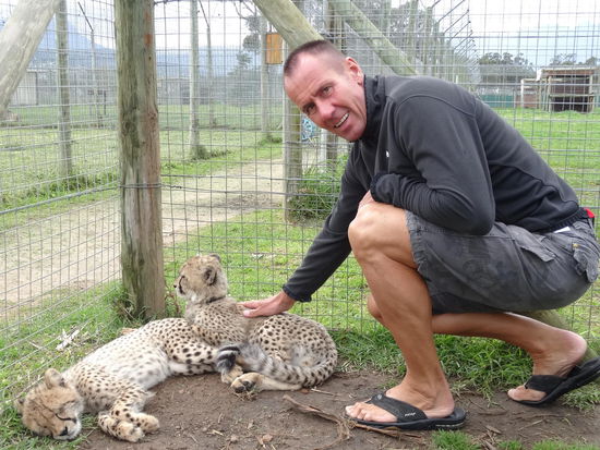 Am Kopf krabbeln und Schwanz ziehen war verboten -   so der richtige Knuddelspaß war es dann doch nicht!!!!