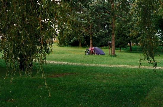 Einsamer Zeltplatz entlang der Mur (Unzmarkt)