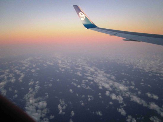 Über dem Pazifik: Hinflug nach Neuseeland
