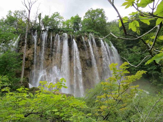 Plitvice: Überall schießt Wasser