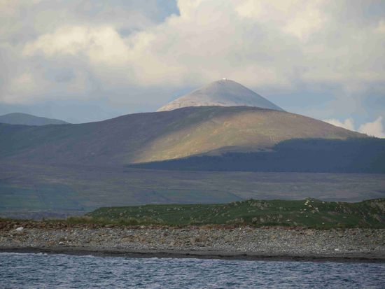 zum Connemara Nationalpark - einer der "12 Bens"