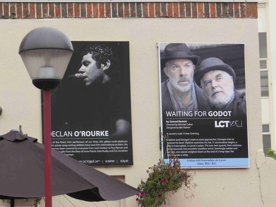 auch hier wartet man auf Godot