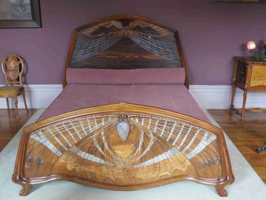 Nicht unser Hotelbett. 
Aus dem Museum der "L'Ecole de Nancy"