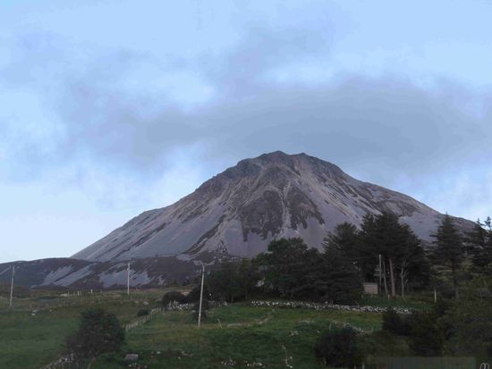 Das wäre der Mount Erigal ohne Sturm, Regen und Wolken....