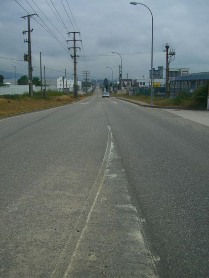 Durchs Industriegebiet von O Porrino.